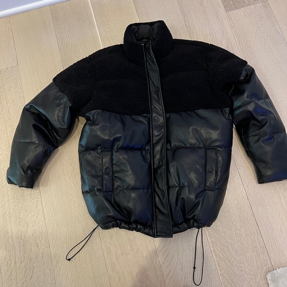 Good American Bomber faux leather jacket - Picture 2 of 2